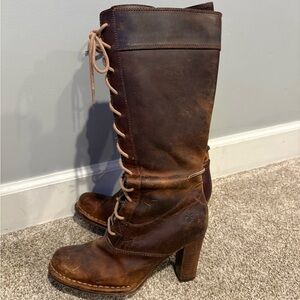 Frye villager Brown Leather Lace-Up Boots